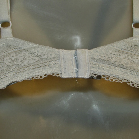 Warner's size 36B white lace trim bra style 92012 - Picture 7 of 8